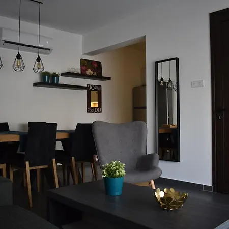 Mythical Sands - Saltos * 帕拉利米尼